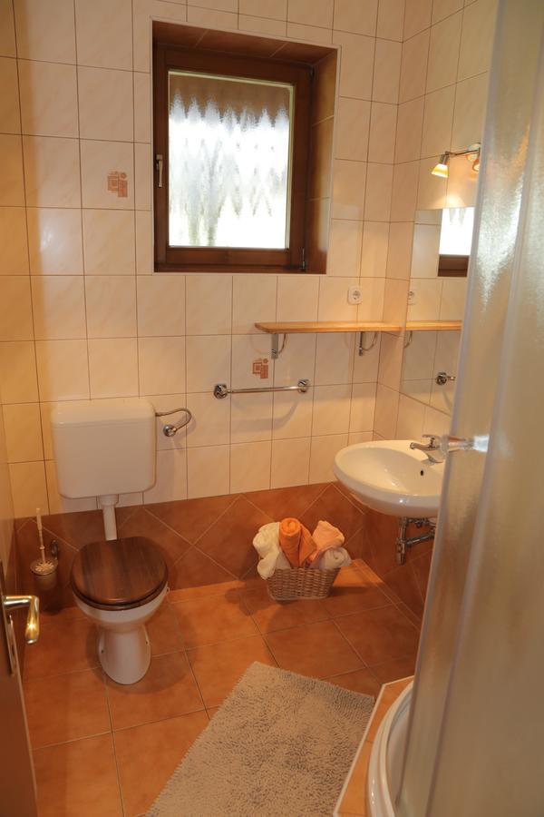 Apartma Kosnik بوينج المظهر الخارجي الصورة